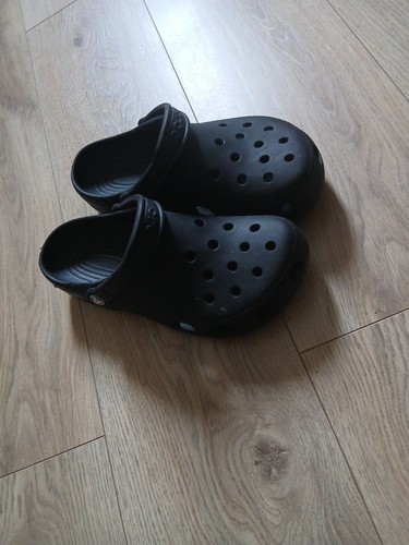Black crocs size - black,