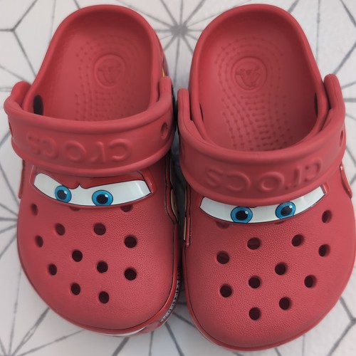 Lightning mcqueen crocs clogs - lightning,