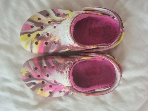 Kids size fluffy crocs - size,