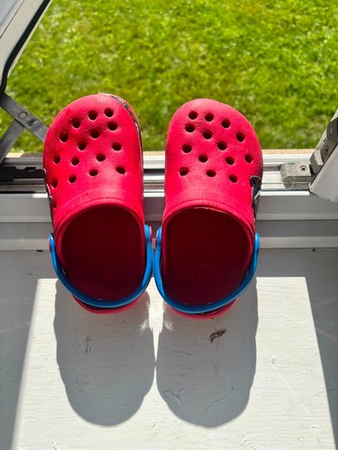 Kid crocs classic clogs - crocs,